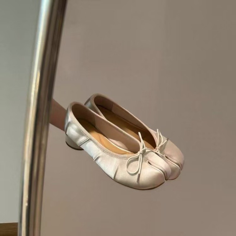 Sweet Bow Women's Spring 2026  - Women'S Shoes review and price